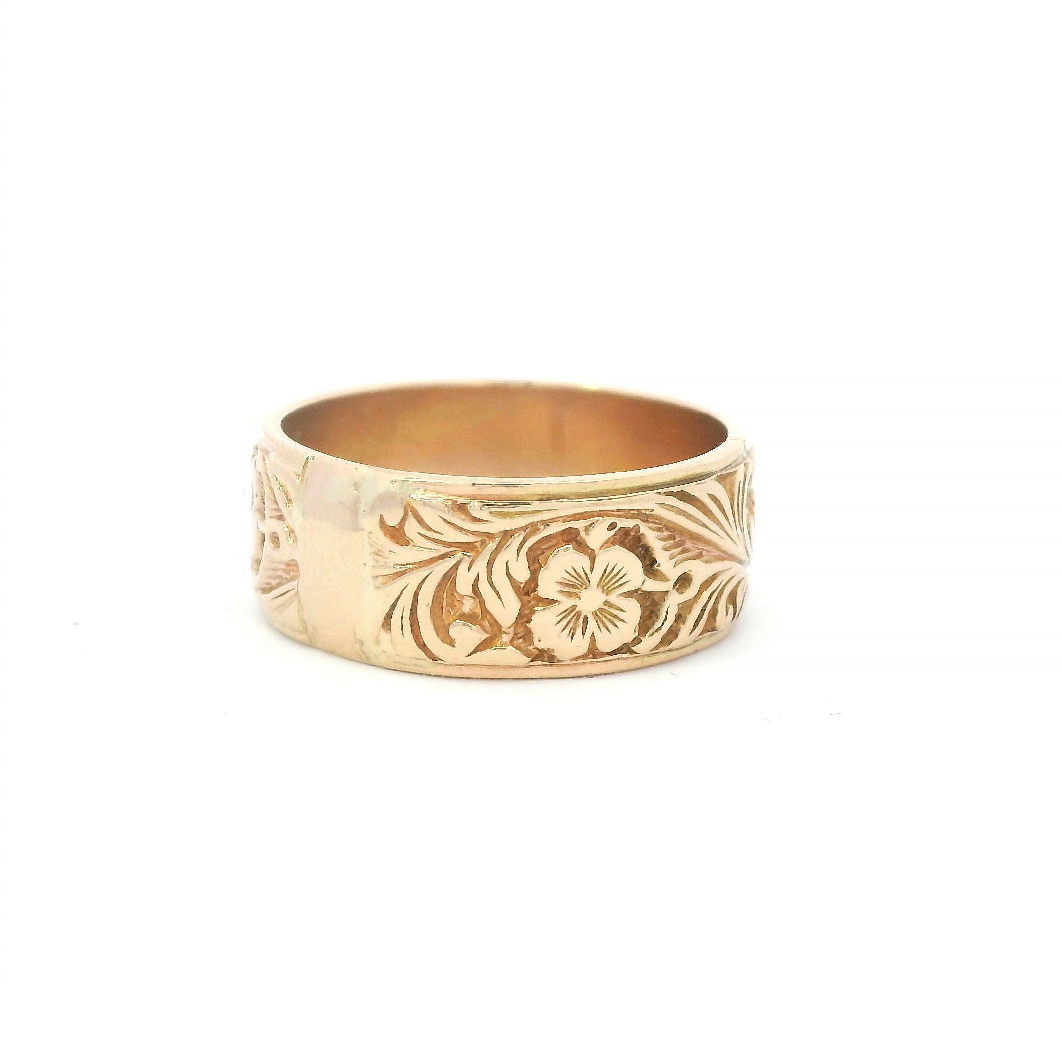 Estate Collection: 14K Yellow Gold Floral 8MM Band