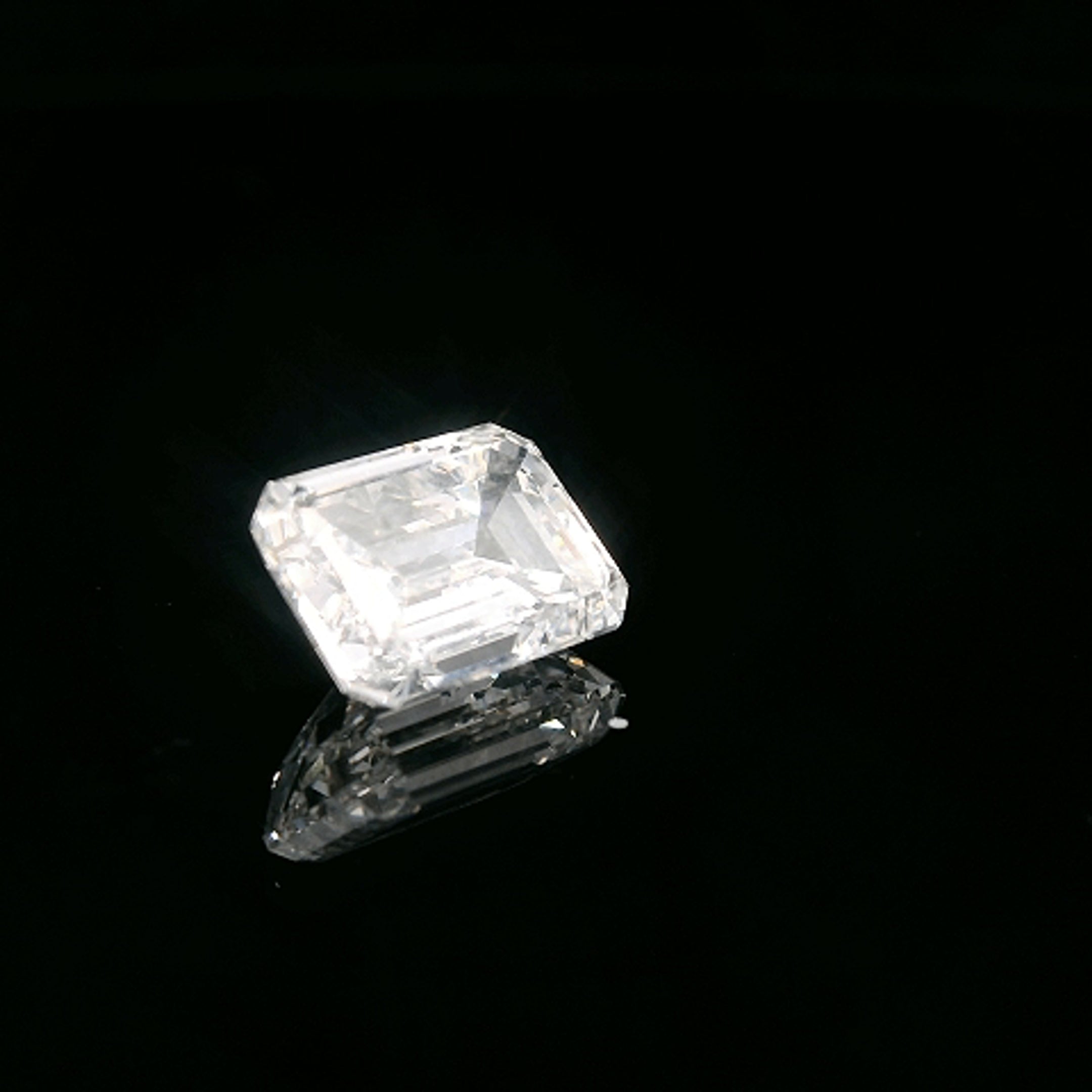 3.00CT. Loose Emerald-Cut Lab-Grown Diamond