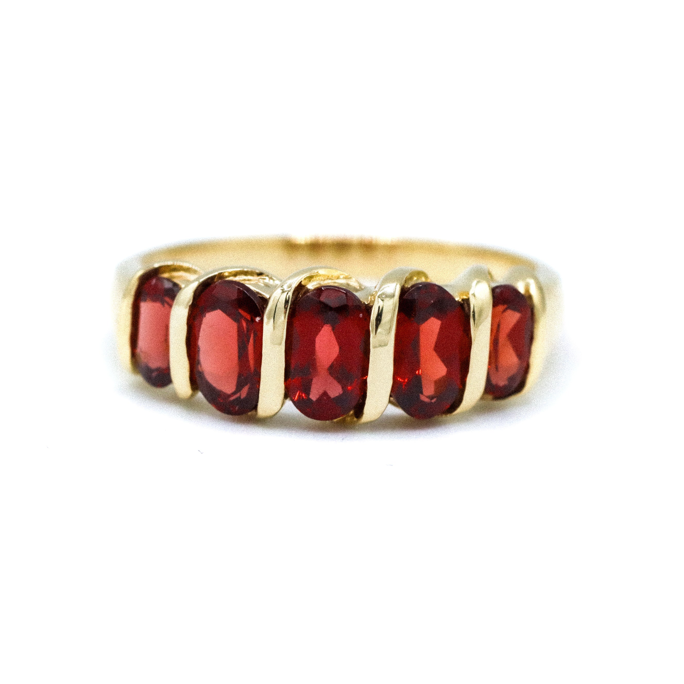 Estate Collection: 10K Yellow Gold 5-Stone Oval Garnet Ring