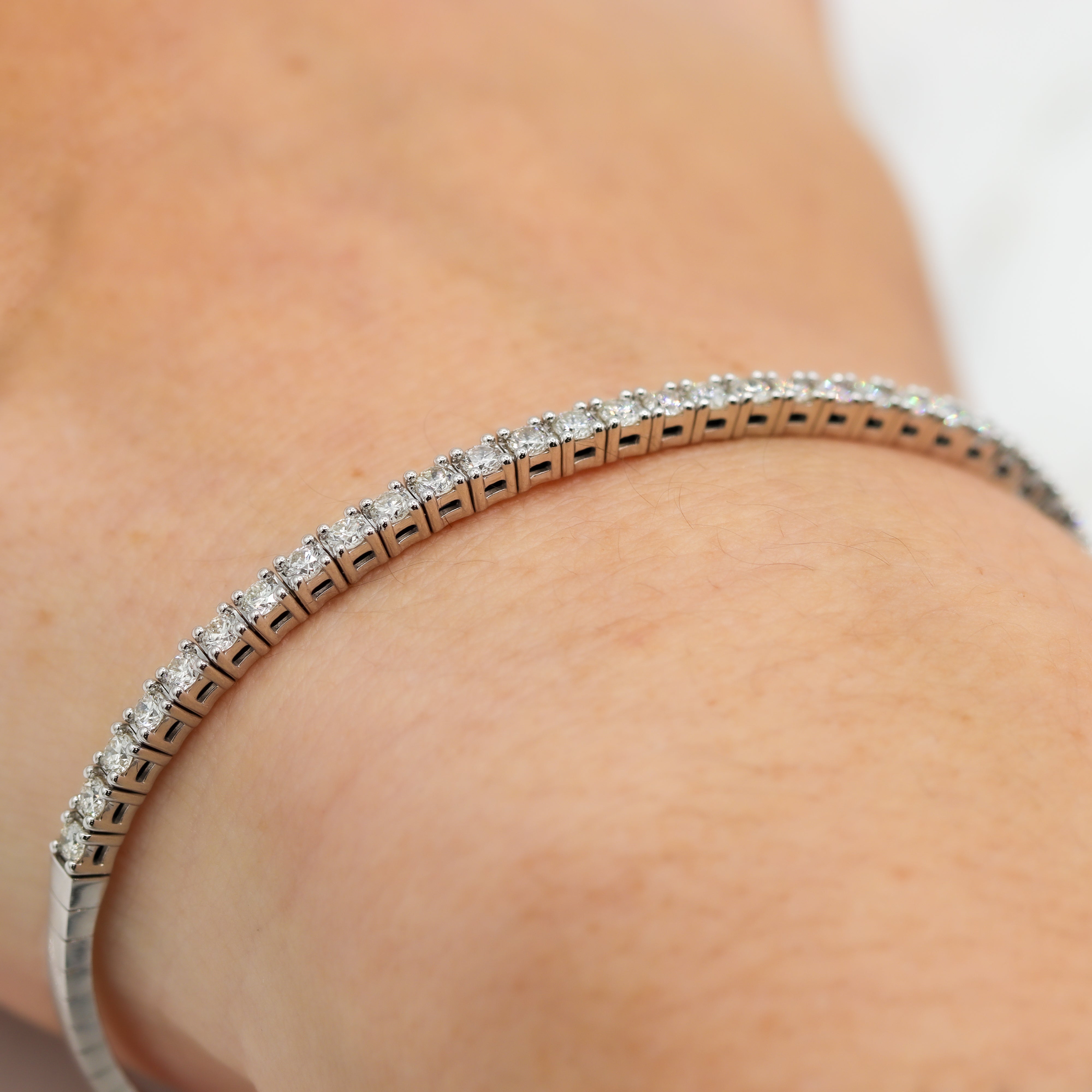 14K White Gold 1-3/8 Round Bangle Diamond and Titanium Wire Bracelet