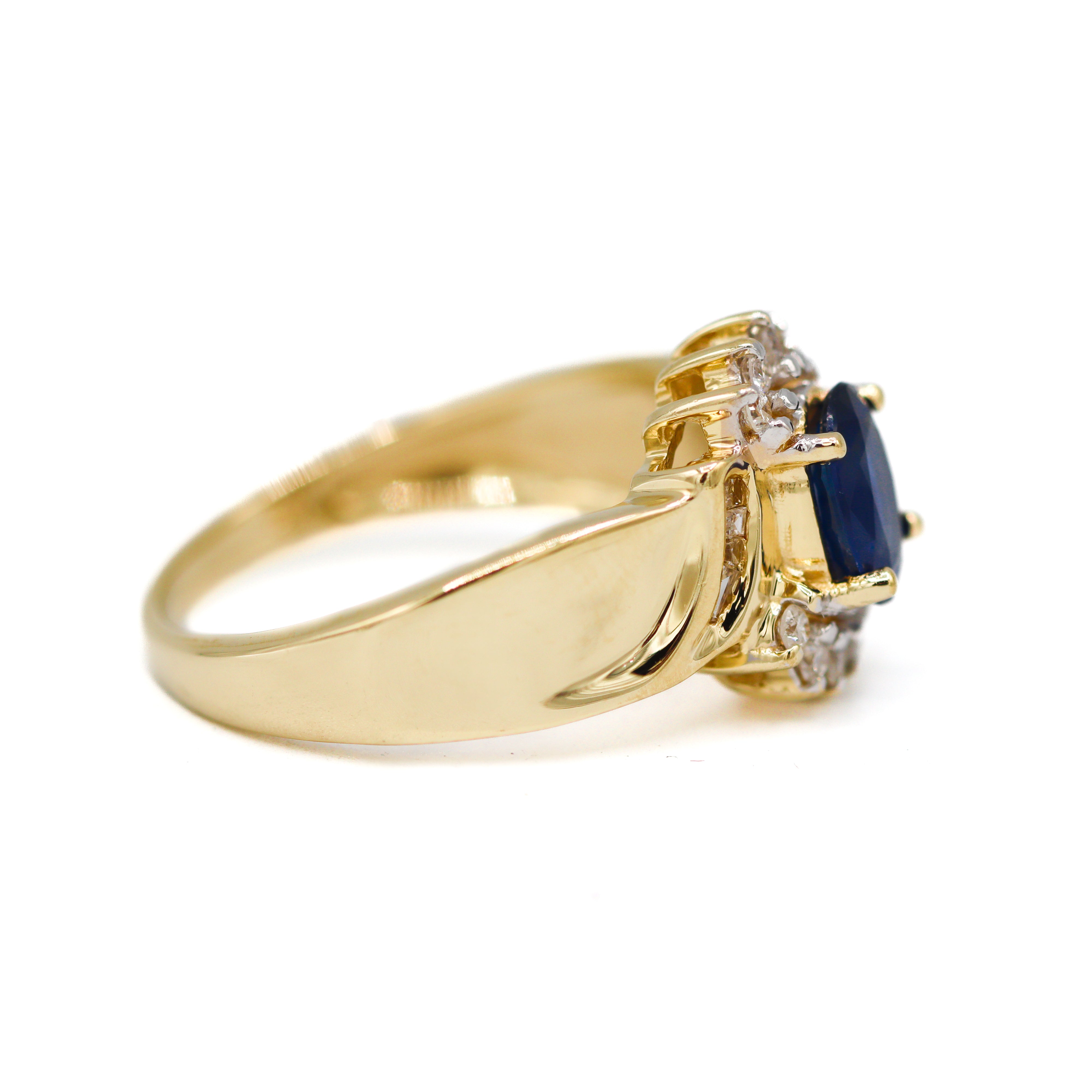 Estate Collection: 14K Yellow Gold Sapphire & Diamond Ring