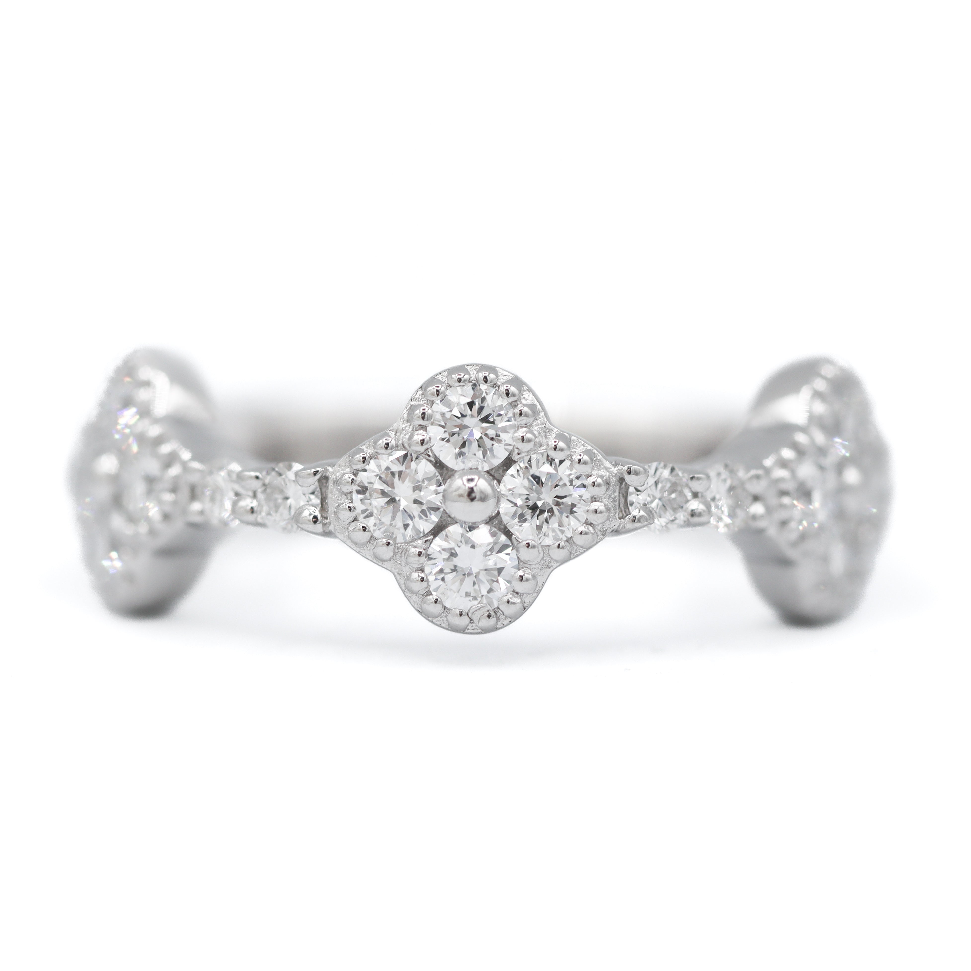 Sterling Silver 0.85CTW. Lab-Grown Diamond Clover Fashion Ring