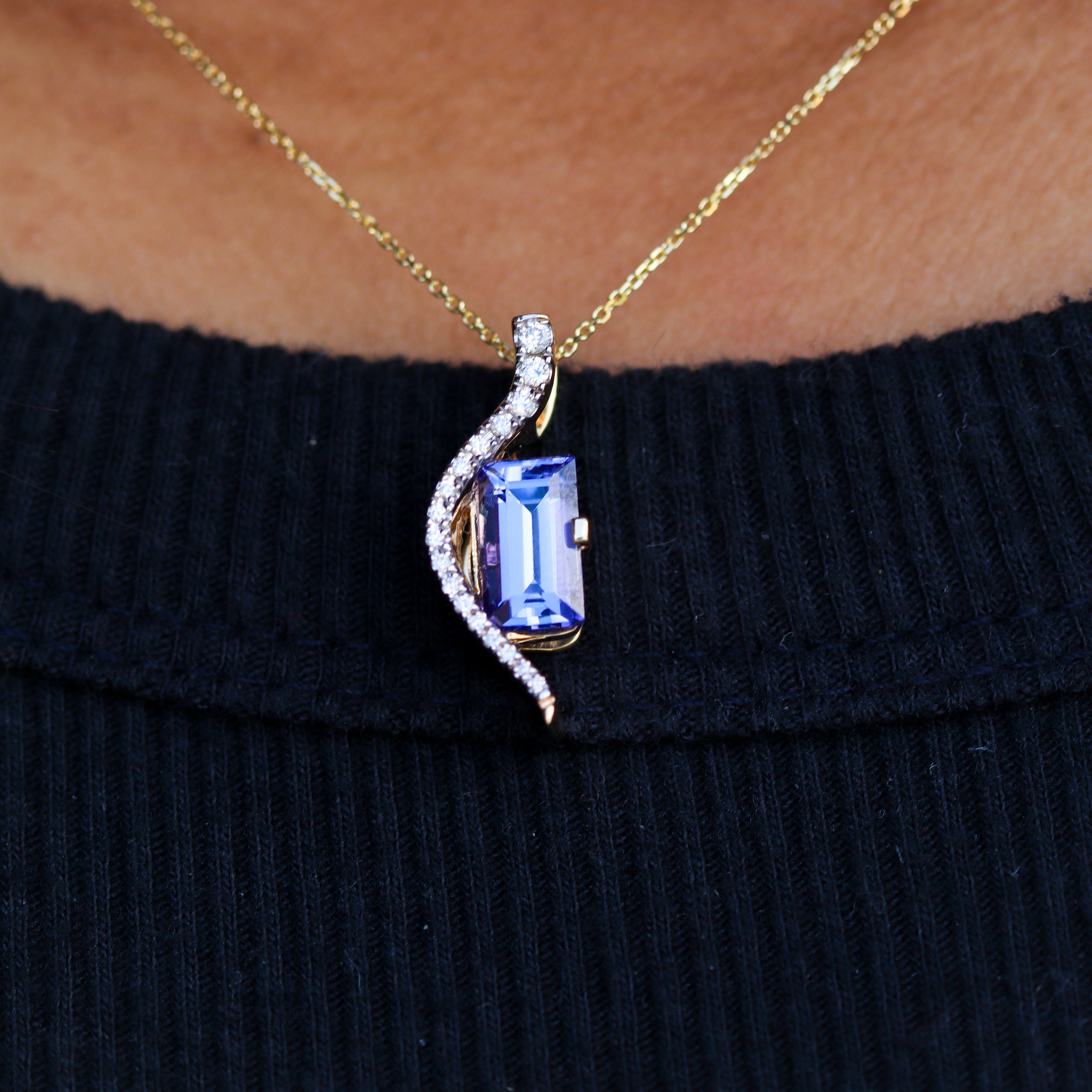 14K Yellow Gold 1.75CT. Emerald-Cut Tanzanite & 0.15CTW. Diamond Pendant Necklace