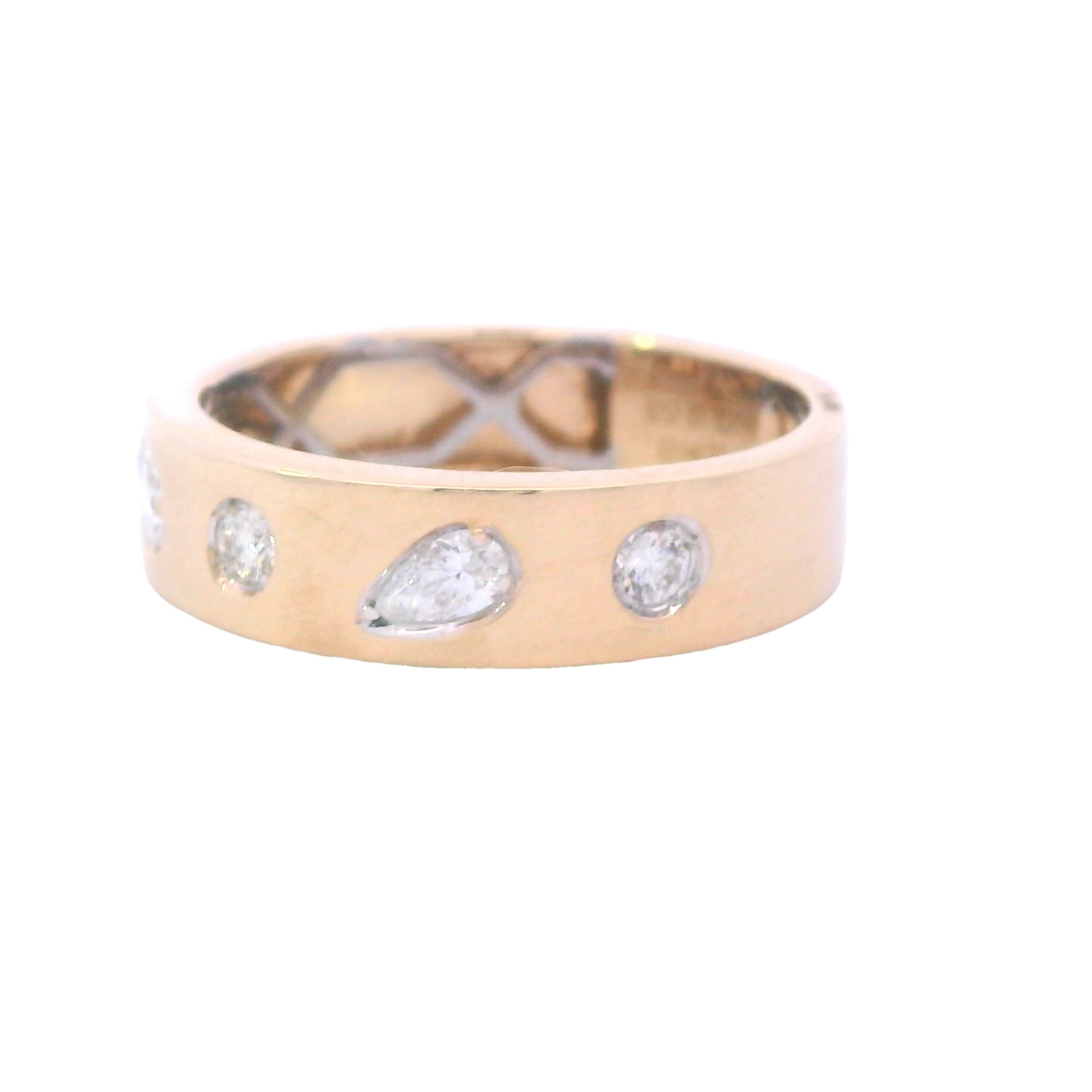 14K Yellow Gold 1/4CT. Diamond 5MM Fashion Ring