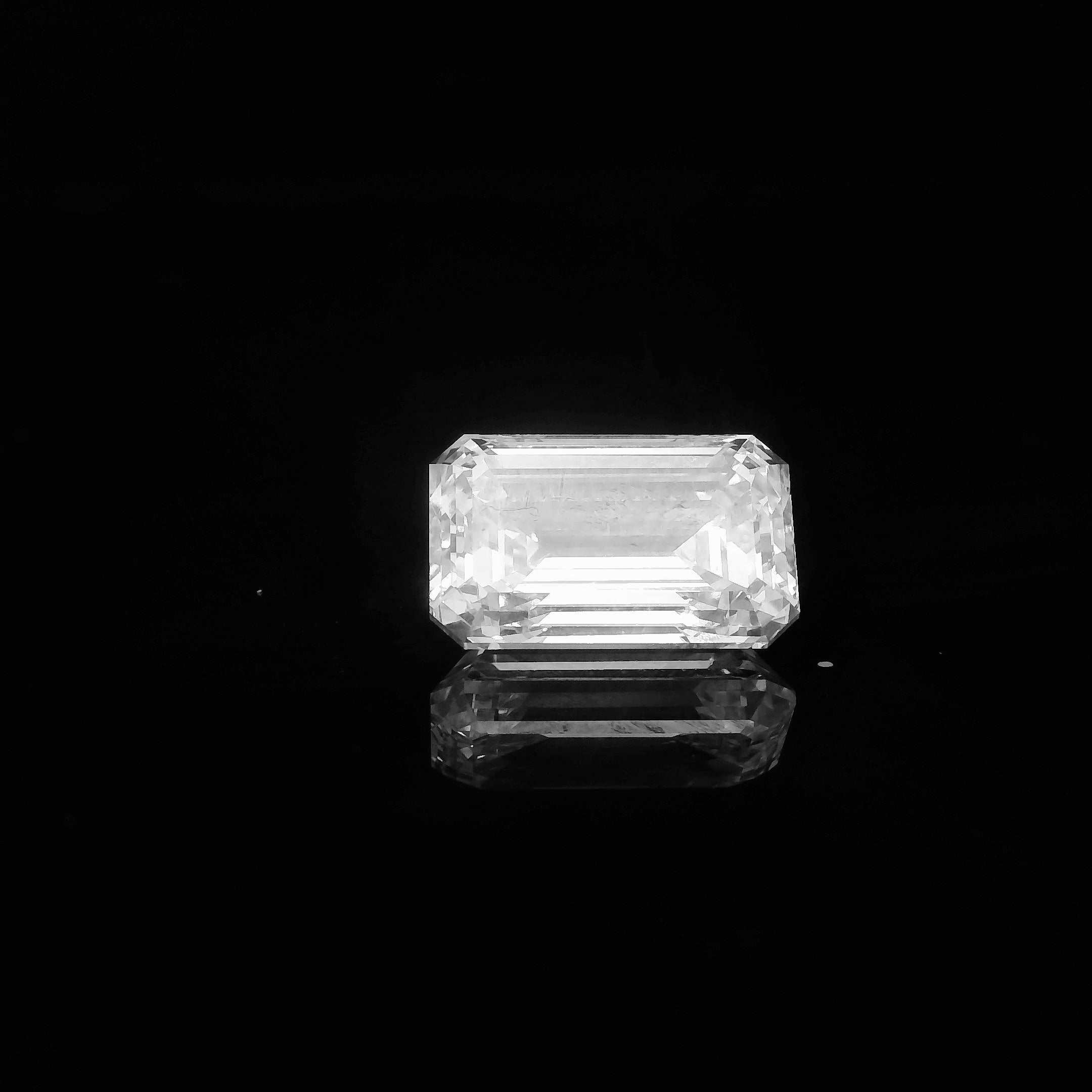 4.10CT. Loose Emerald-Cut Lab-Grown Diamond