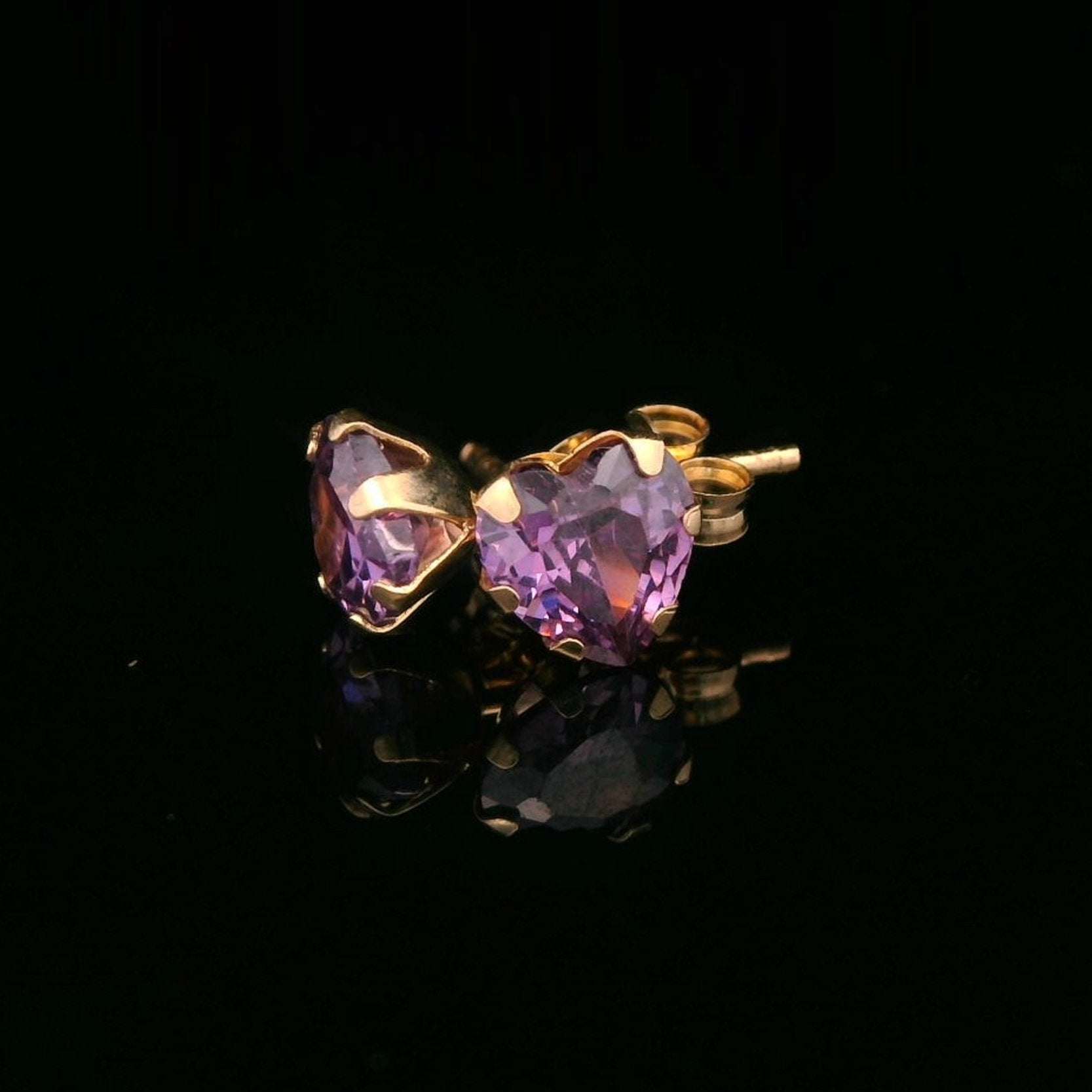 14K Yellow Gold Purple CZ Heart Stud Earrings