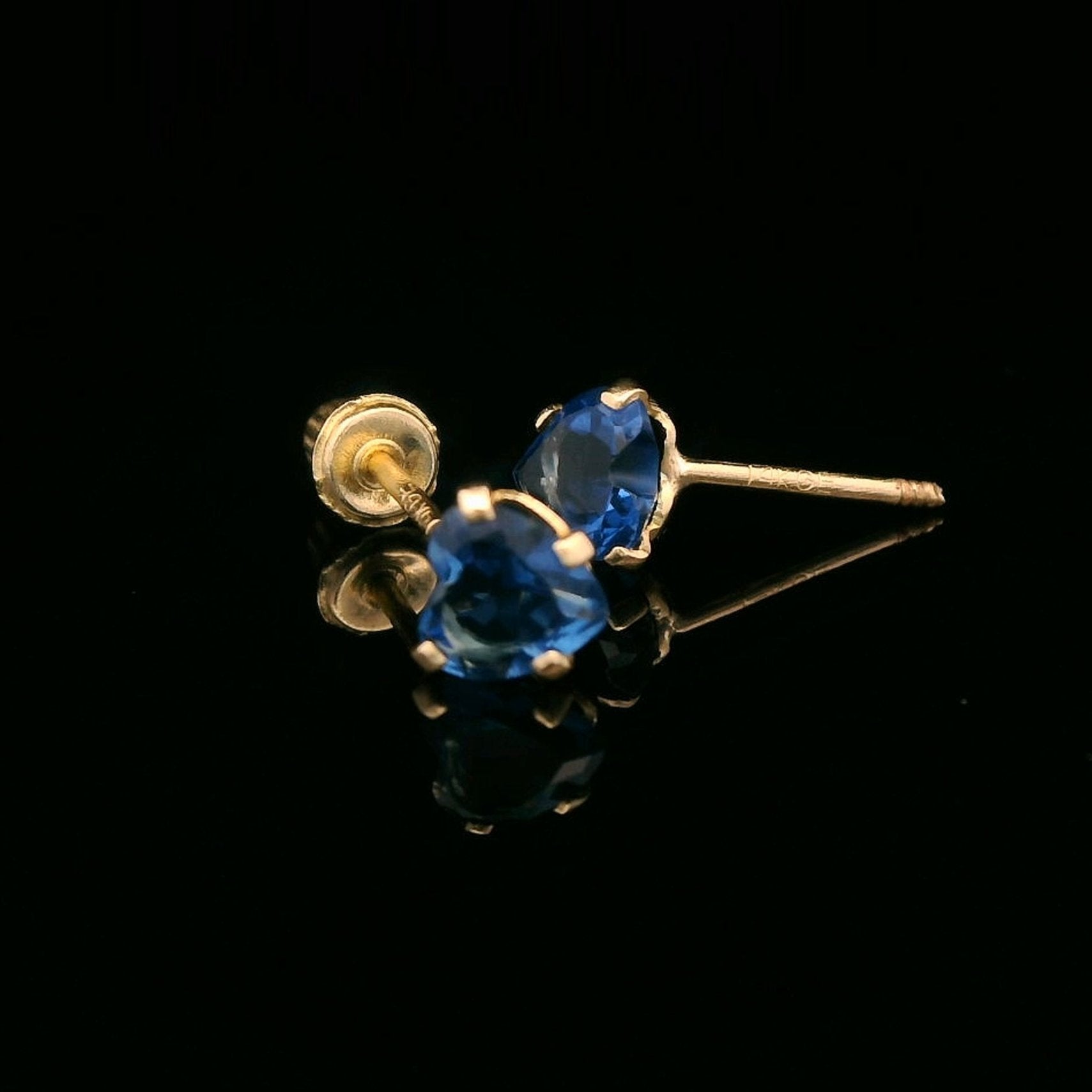 14K Yellow Gold Blue CZ Mini Heart Stud Earrings