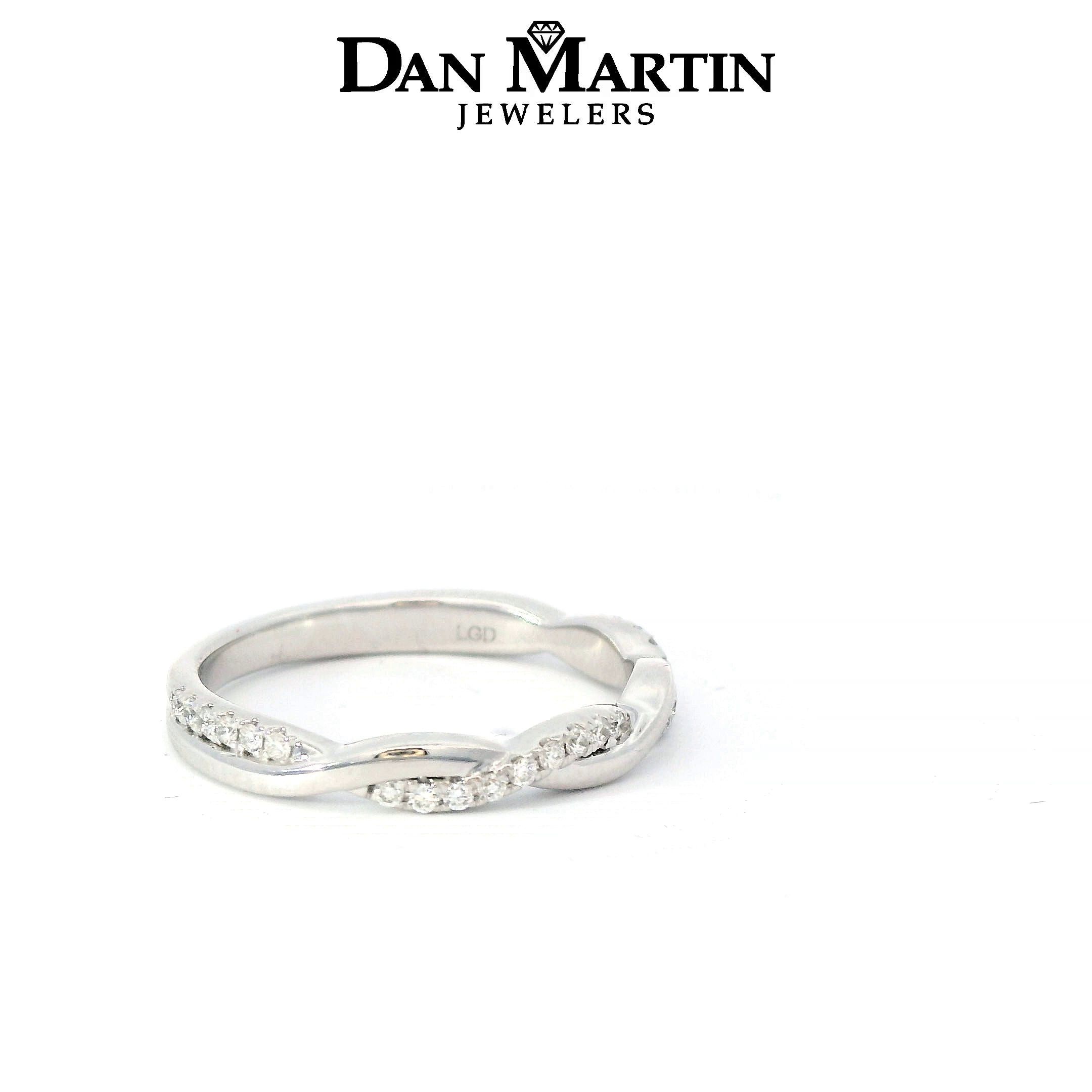 14k White Gold .20CT.  Diamond Wedding Band