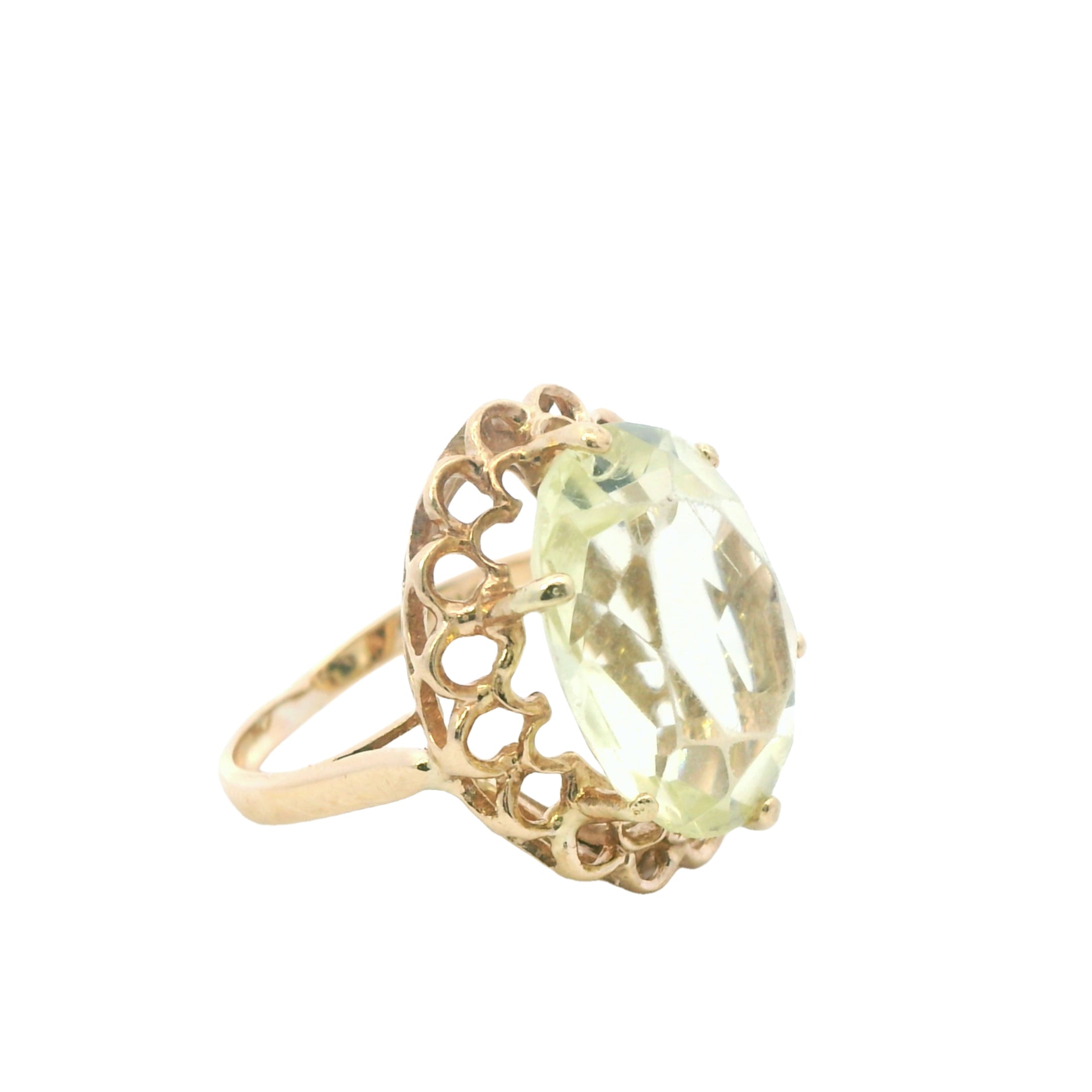 Estate Collection: 10K Yellow Gold Oval-Cut Green Stone Ring