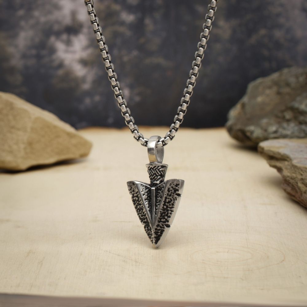 INOX Antiqued Steel Arrowhead Pendant with Bold Box Chain