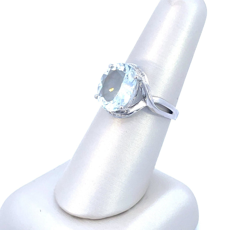 Sterling Silver 1/20CT. Diamond & 3.50CT. Aquamarine Ring