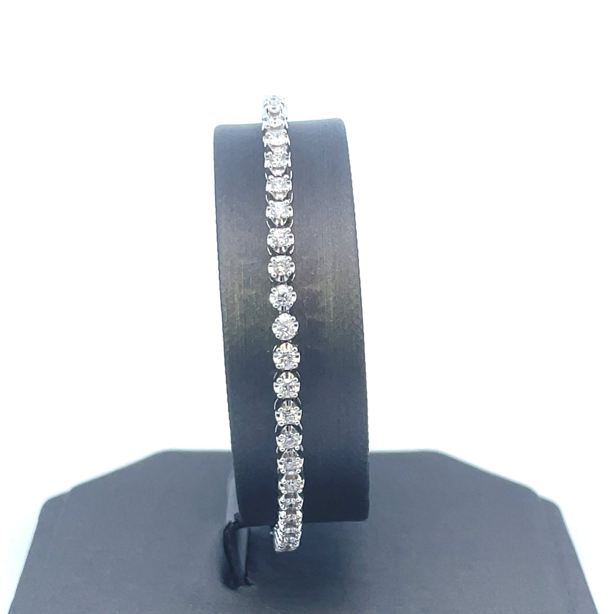 10K White Gold 2.00CT. Diamond Tennis Bracelet