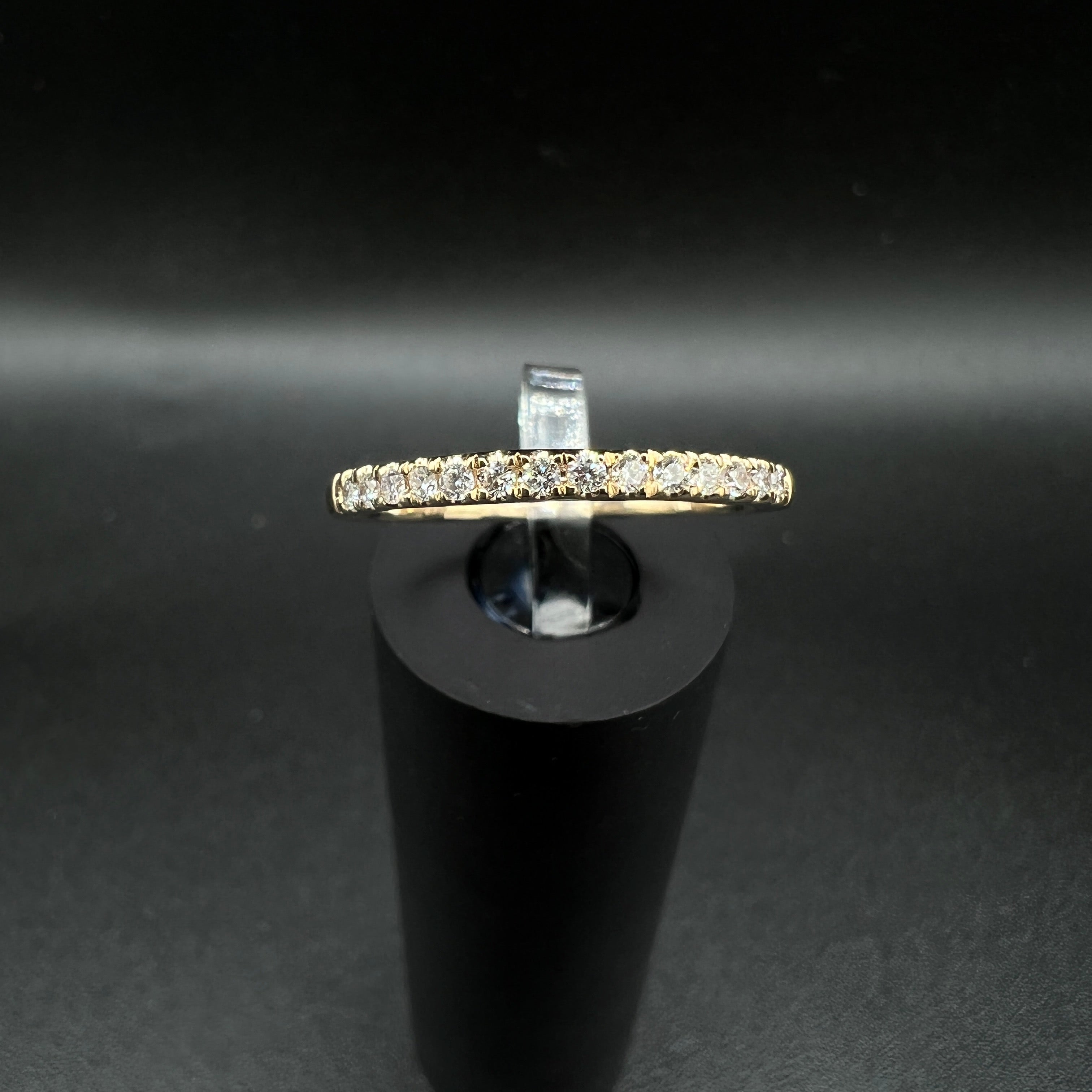 14K Yellow Gold 1/6CT Prong Set Diamond Band