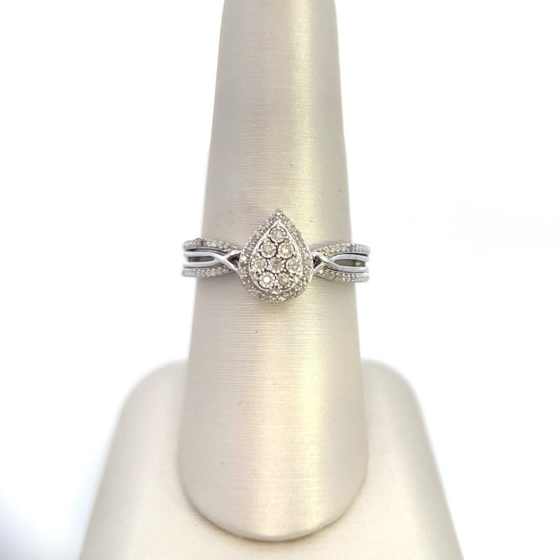 Sterling Silver 1/10CT. Pear-Framed Diamond Cluster Ring