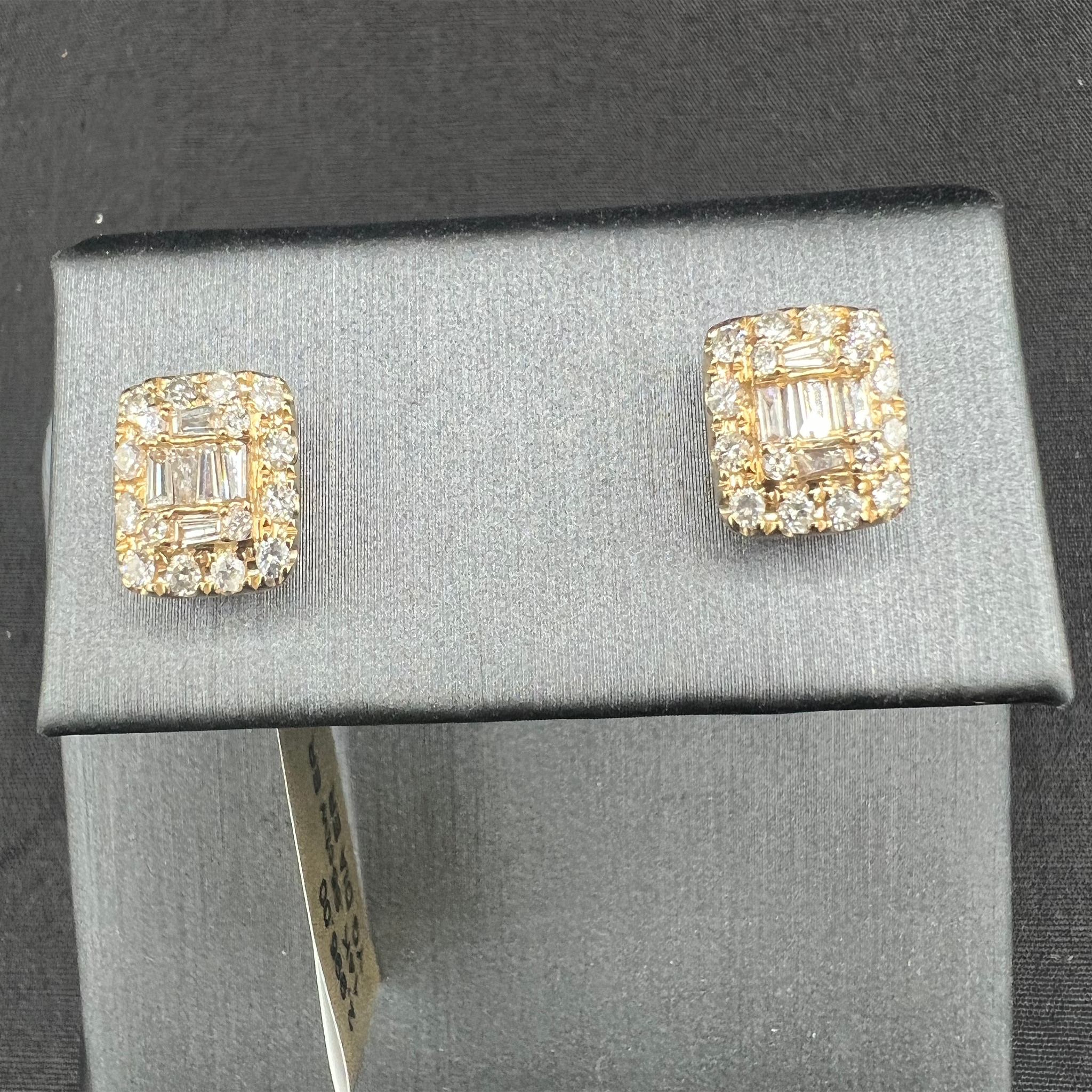 Mens Baguette and Diamond Studs