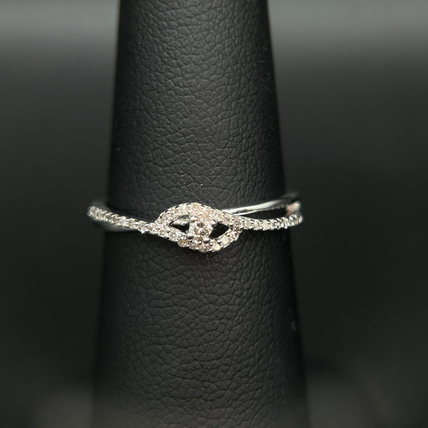 Sterling Silver Petite 1/6CT. Diamond Promise Ring