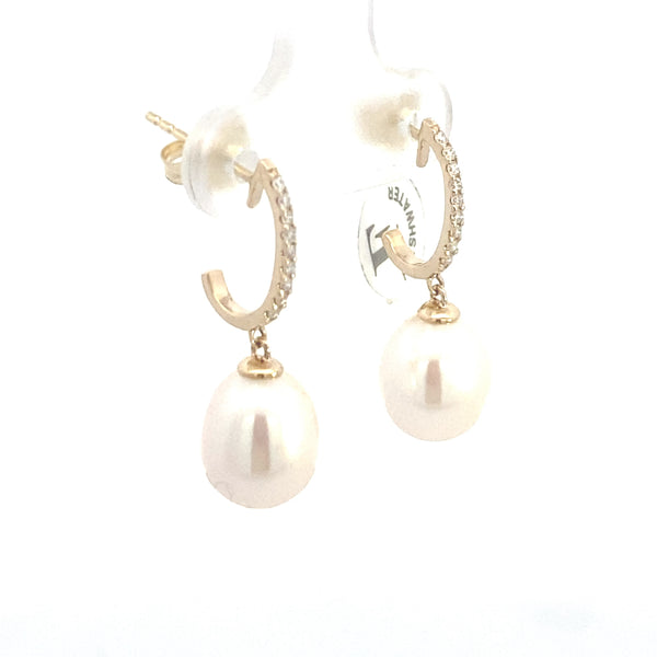 14K Yellow Gold 1/10CT. Diamond Pearl Earrings